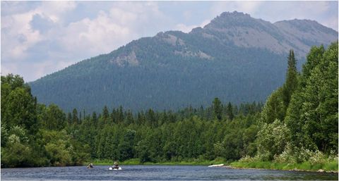 Хребет Курыксар